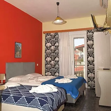 Hotel Dias *
